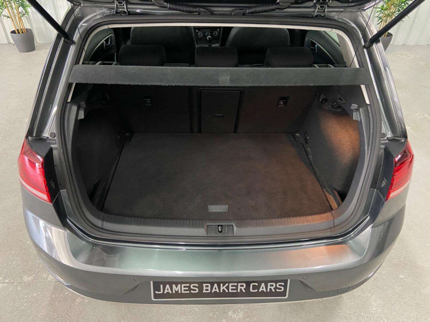 2017 VOLKSWAGEN GOLF 2017 VOLKSWAGEN GOLF