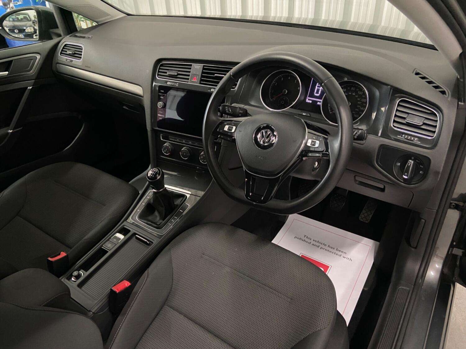 2017 VOLKSWAGEN GOLF 2017 VOLKSWAGEN GOLF