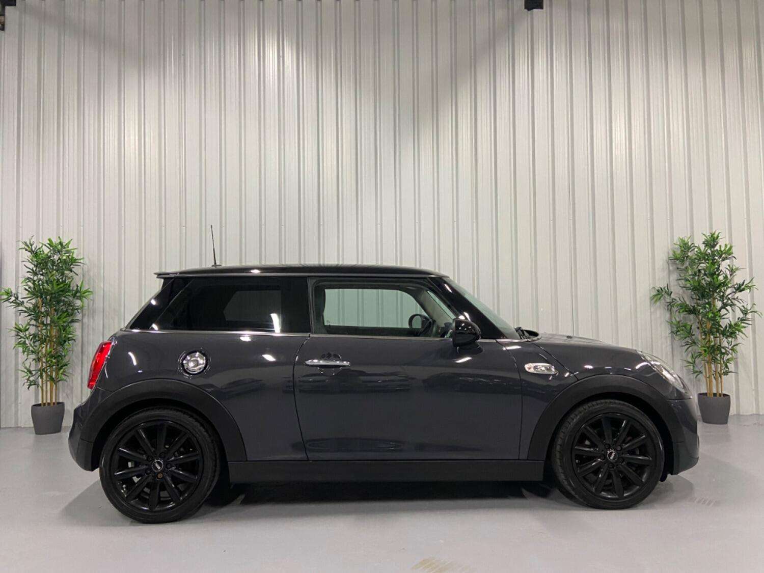 2017 MINI HATCH 2017 MINI HATCH