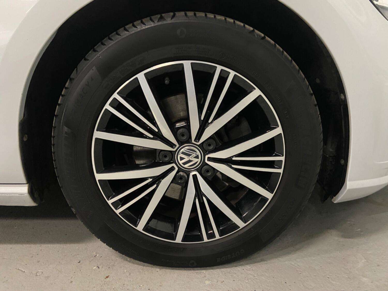 2019 VOLKSWAGEN GOLF 2019 VOLKSWAGEN GOLF