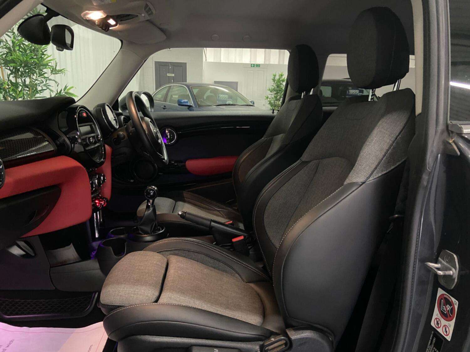 2017 MINI HATCH 2017 MINI HATCH