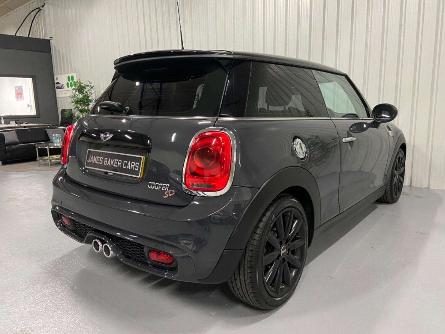 2017 MINI HATCH 2017 MINI HATCH
