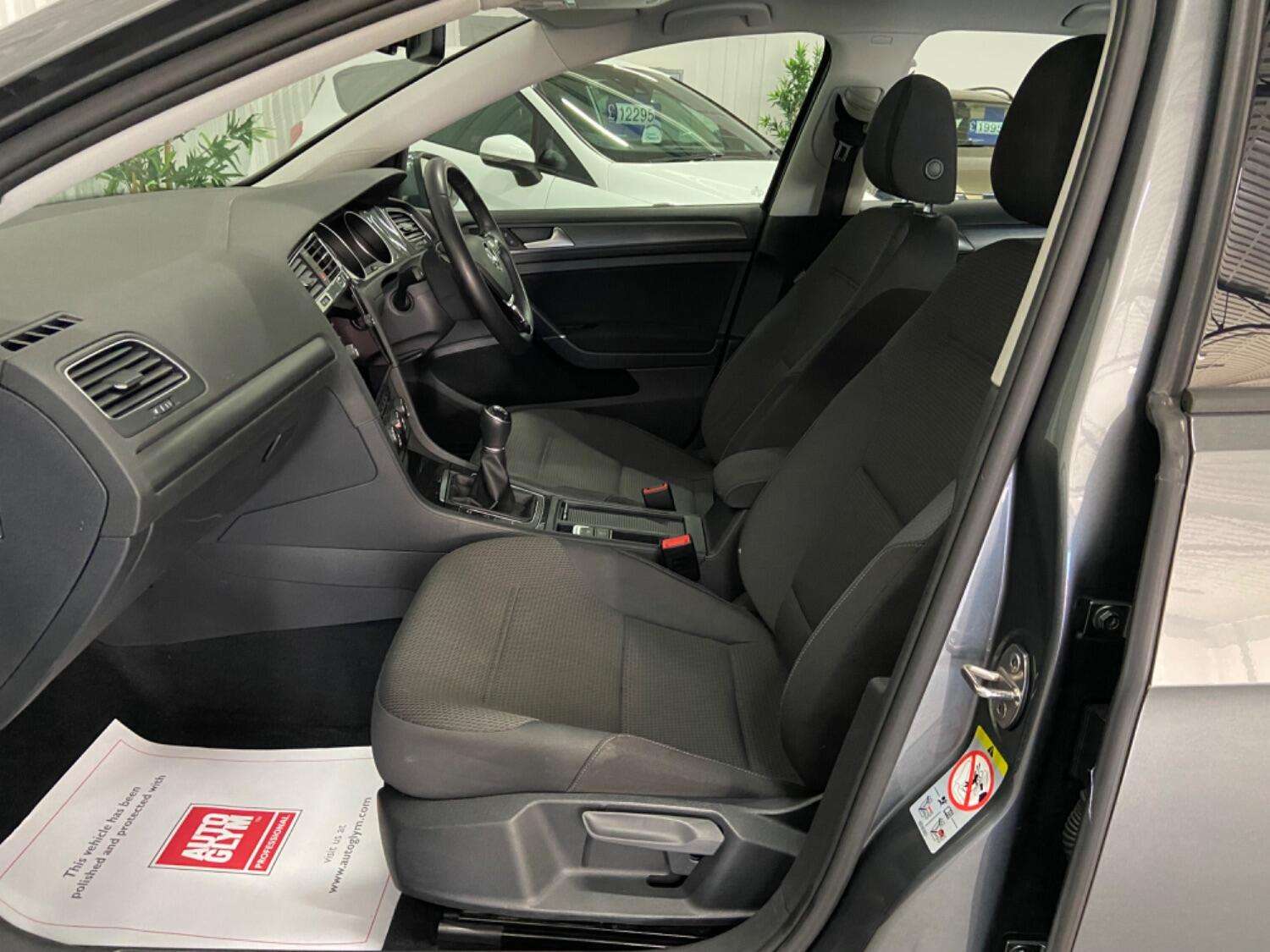 2017 VOLKSWAGEN GOLF 2017 VOLKSWAGEN GOLF