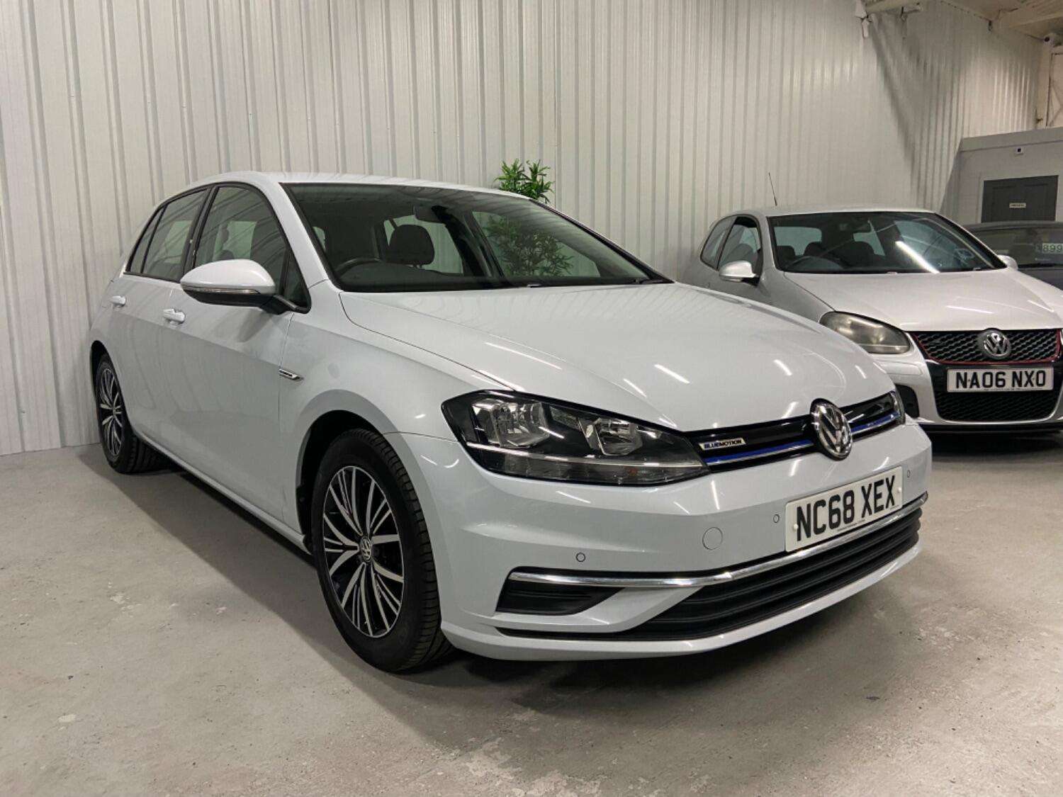 2019 VOLKSWAGEN GOLF 2019 VOLKSWAGEN GOLF