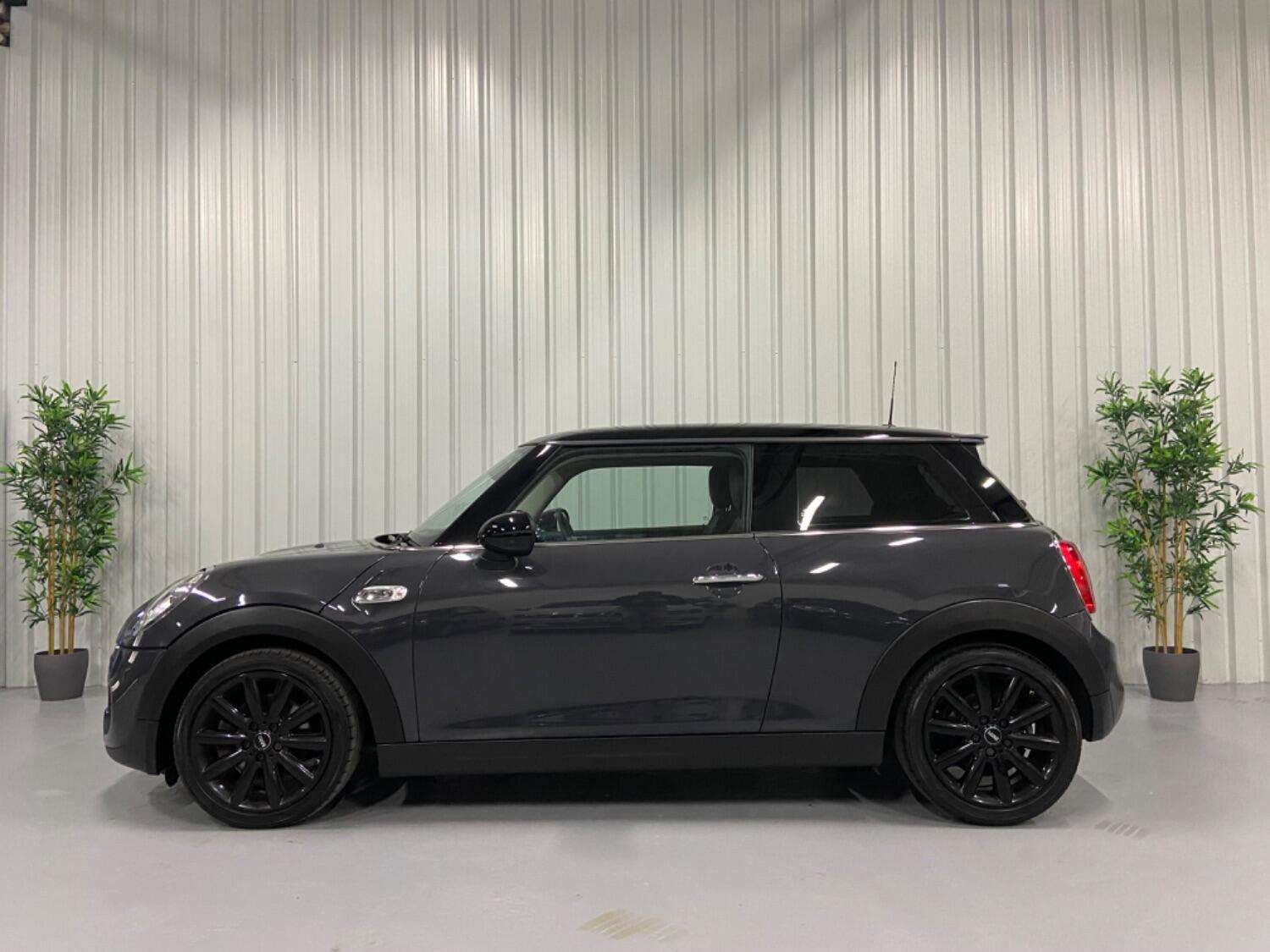 2017 MINI HATCH 2017 MINI HATCH