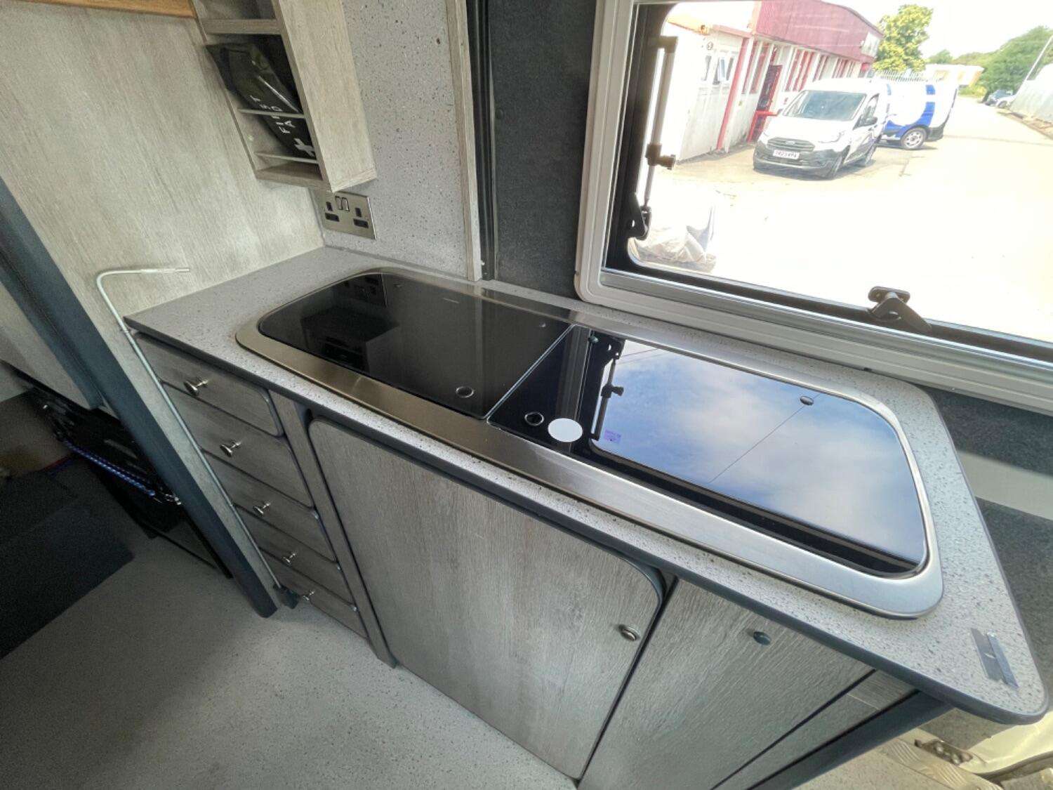 2013 PEUGEOT BOXER 2013 PEUGEOT BOXER