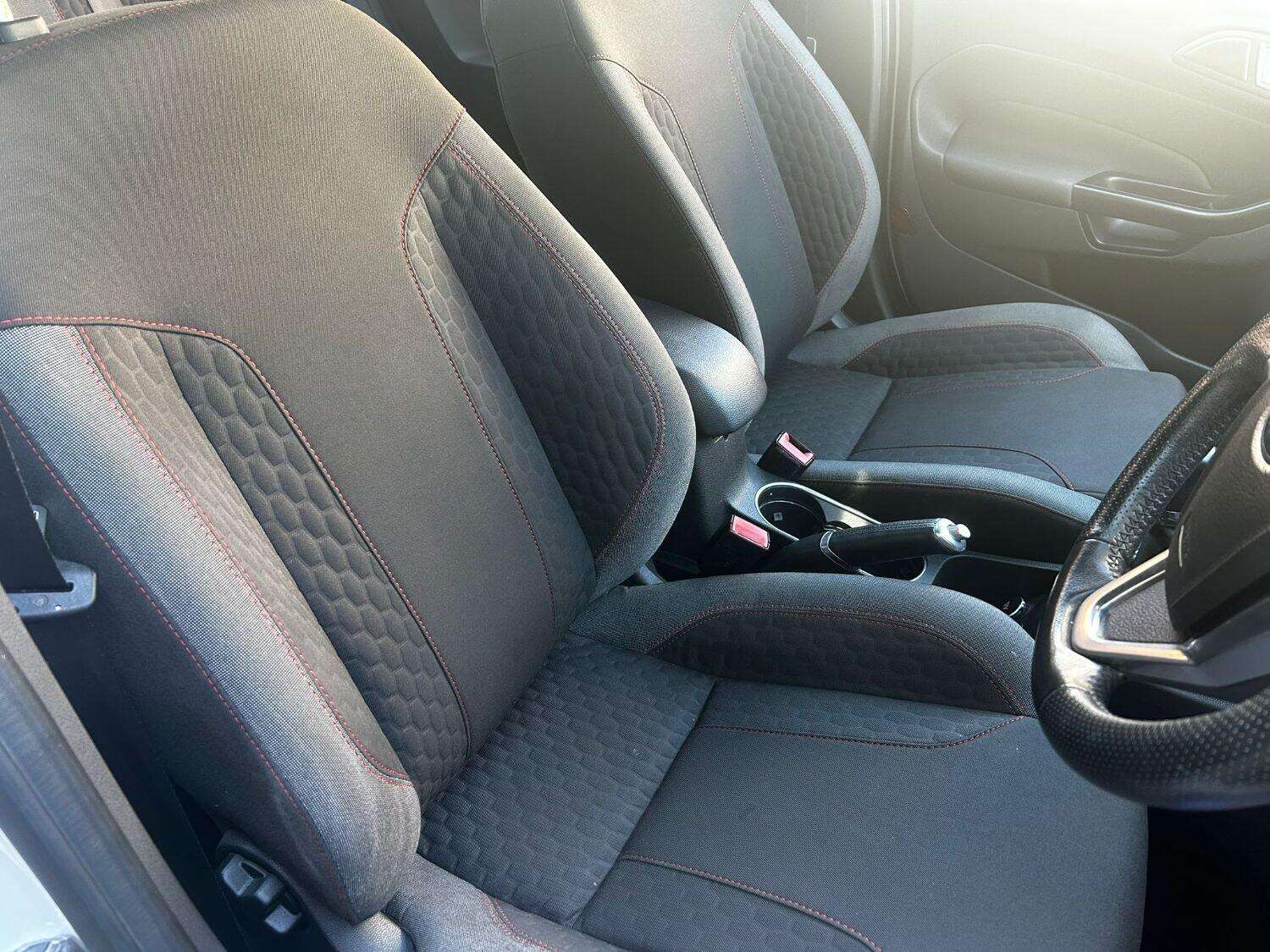 2016 FORD FIESTA 2016 FORD FIESTA