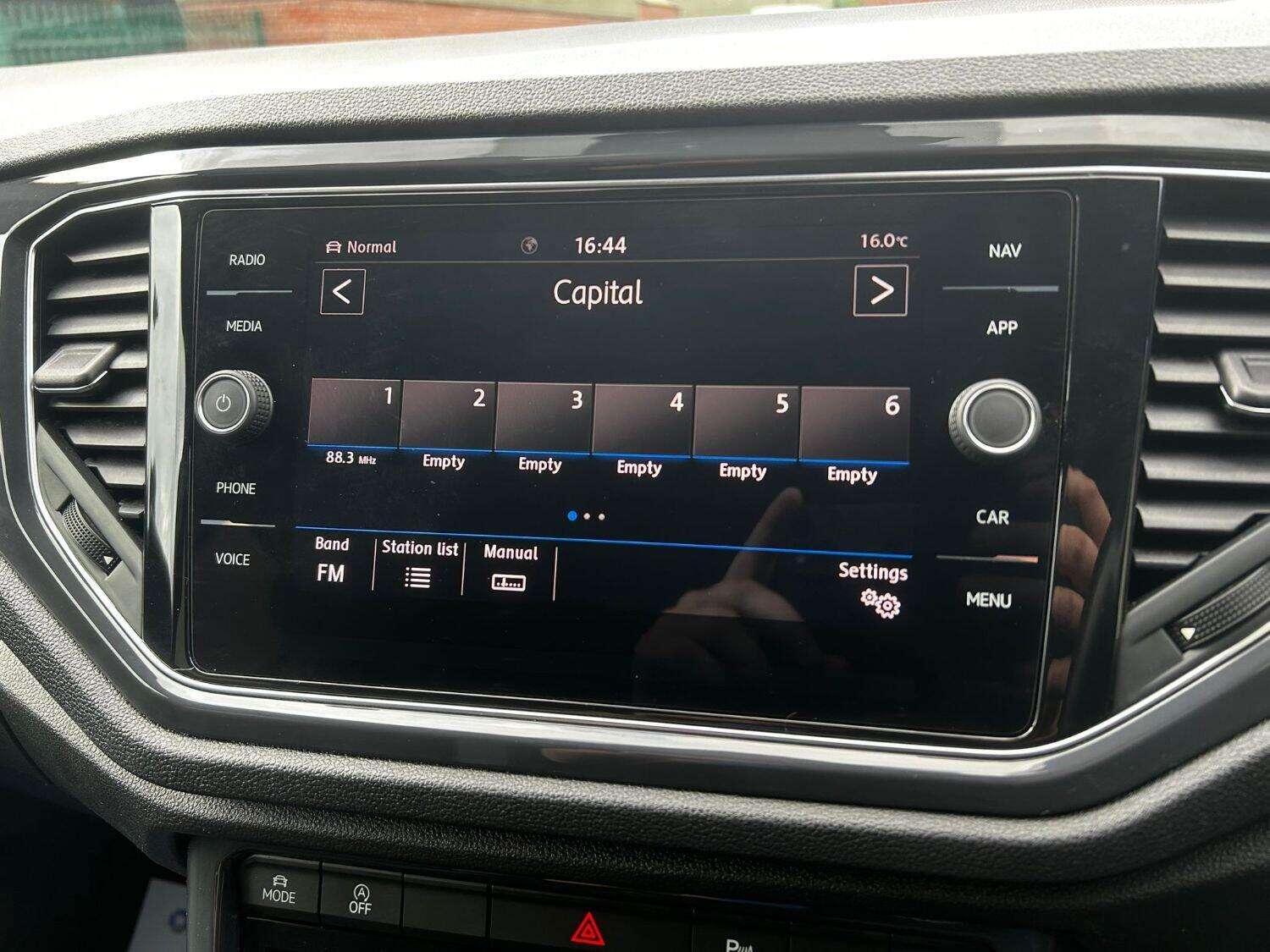 2018 VOLKSWAGEN T-ROC 2018 VOLKSWAGEN T-ROC