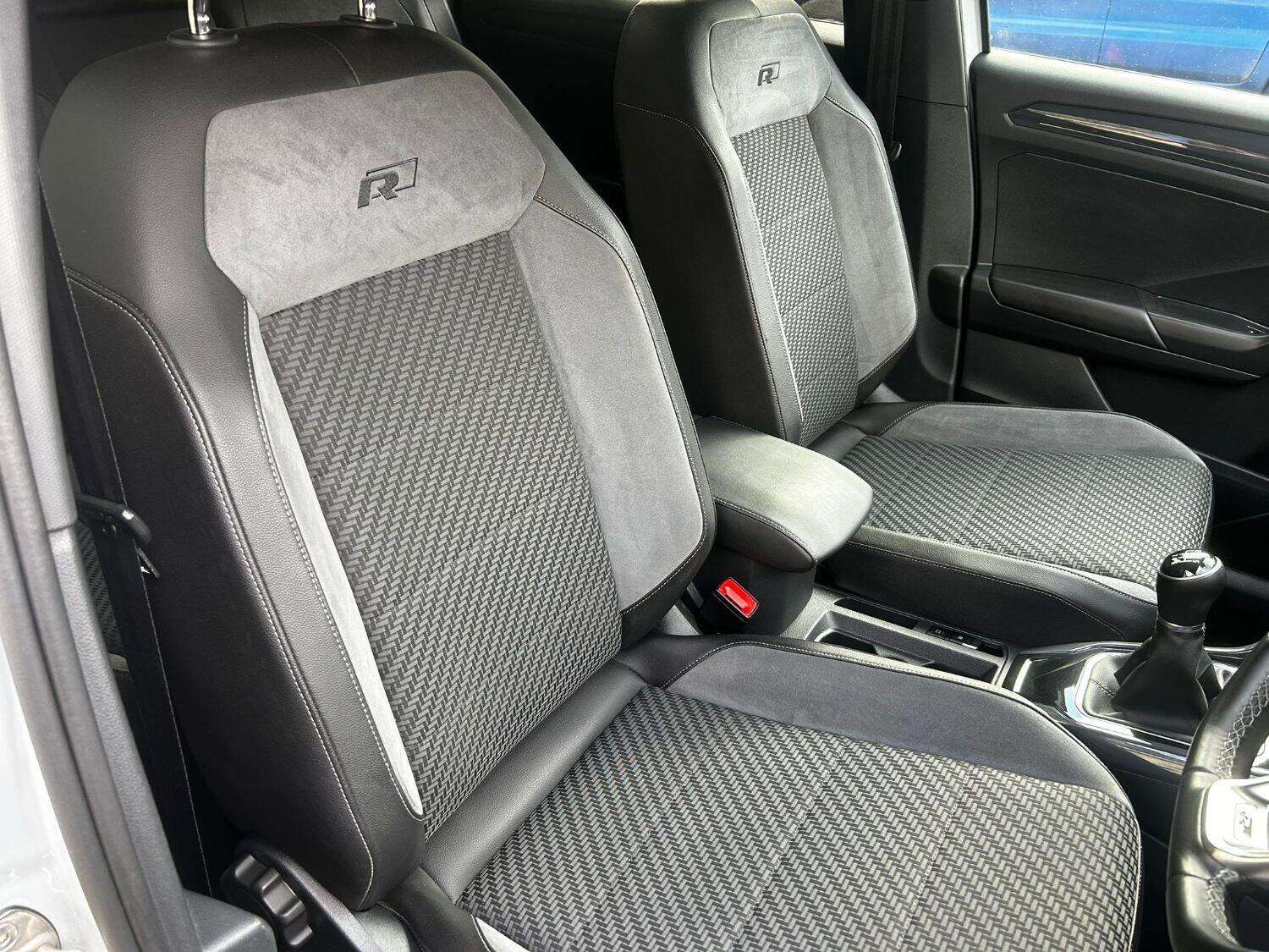 2018 VOLKSWAGEN T-ROC 2018 VOLKSWAGEN T-ROC