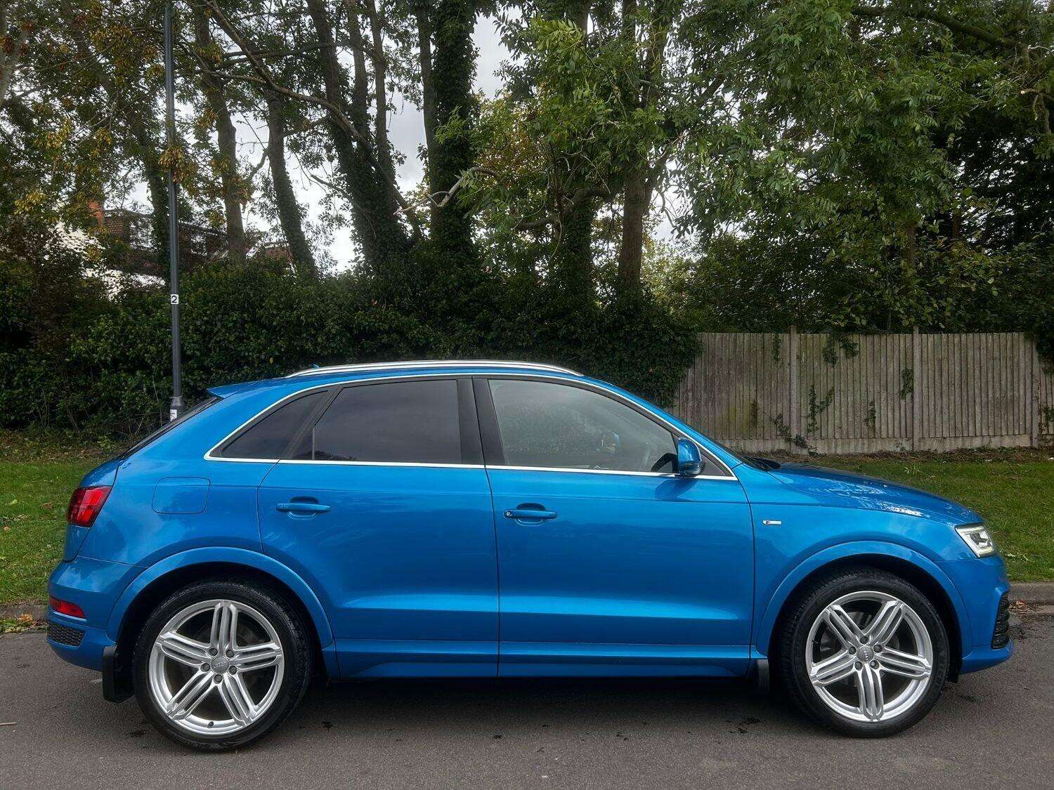 2015 AUDI Q3 2015 AUDI Q3