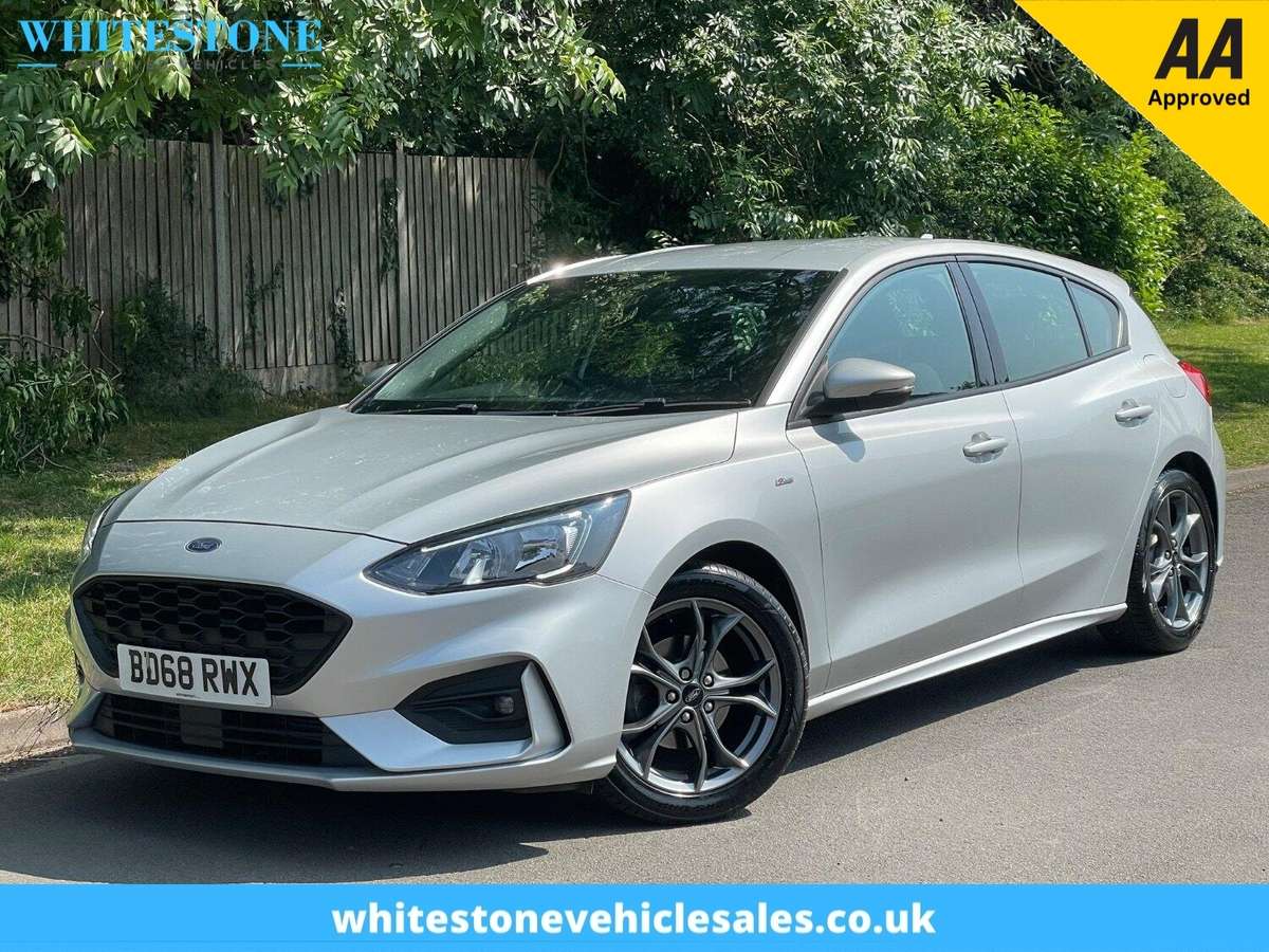 Check out this Ford Focus 2018 Petrol Manual