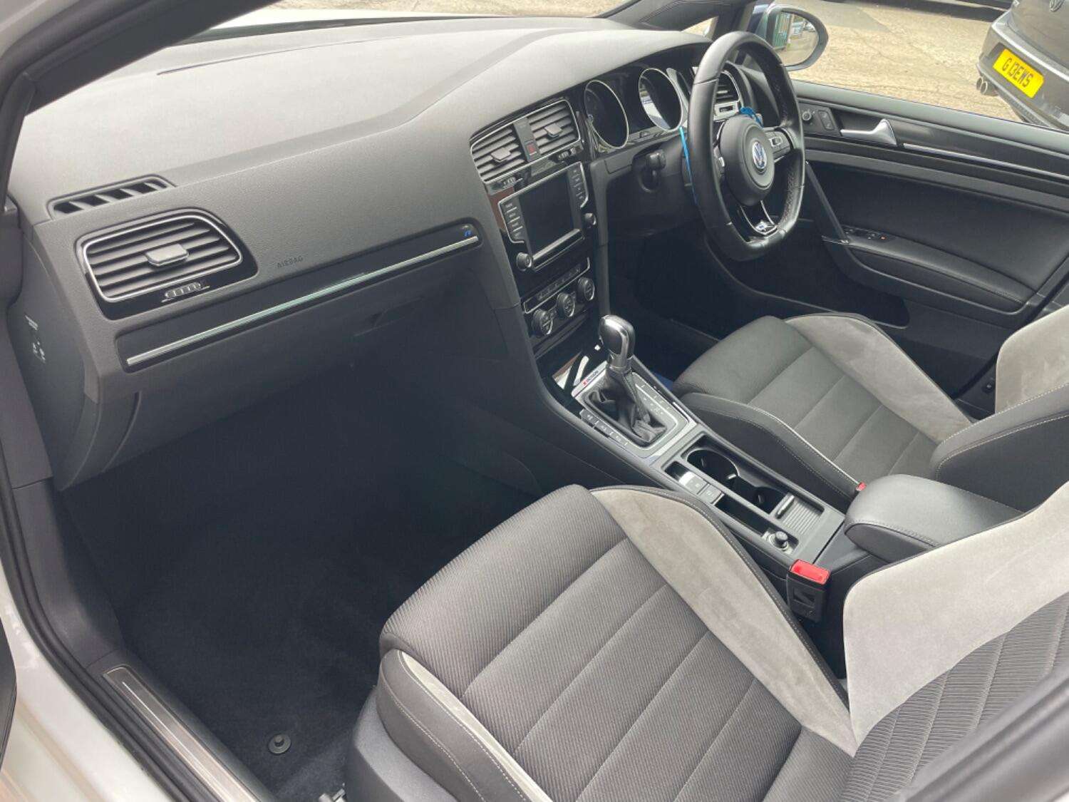 2016 VOLKSWAGEN GOLF 2016 VOLKSWAGEN GOLF