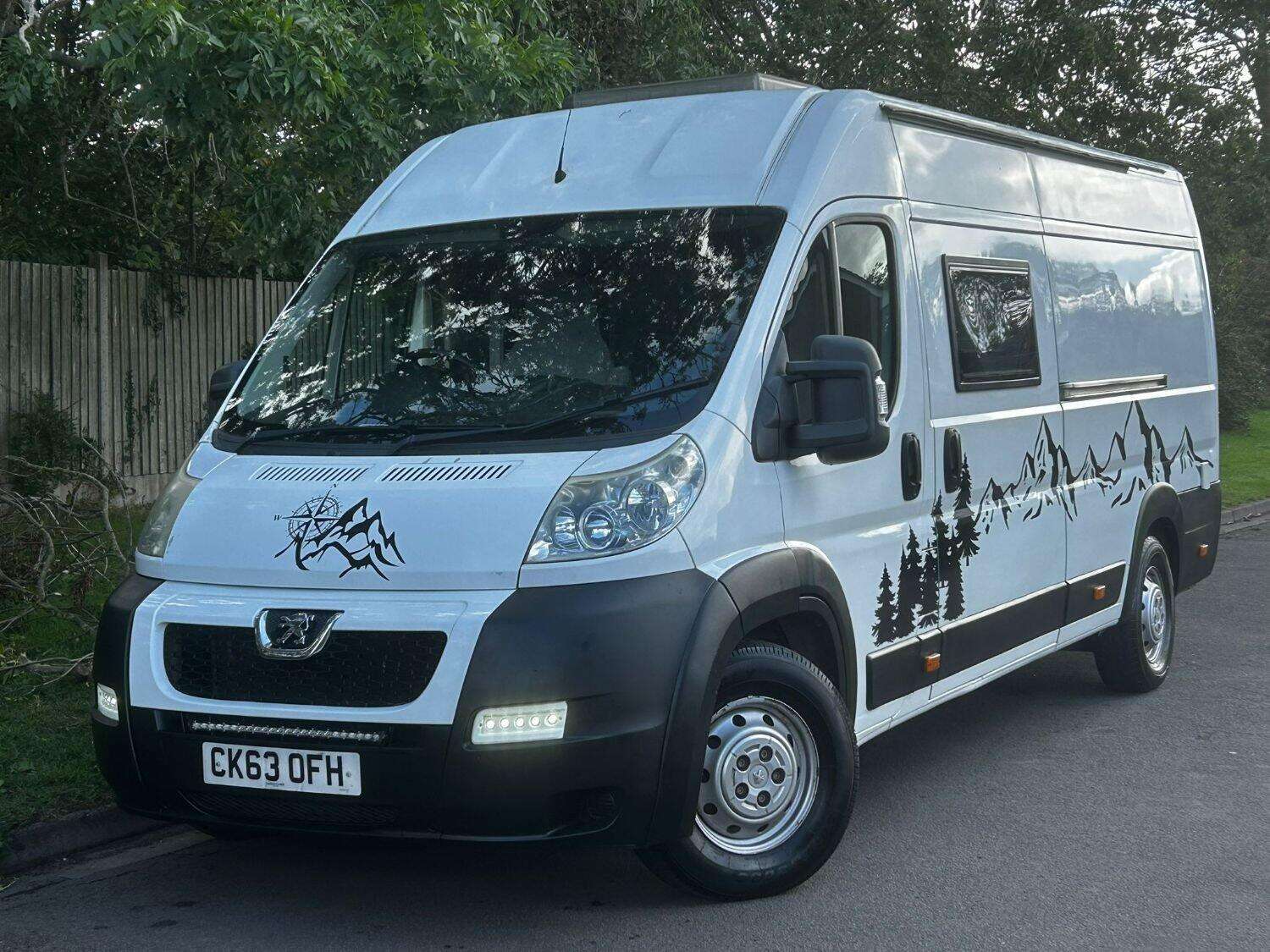 A 2013 PEUGEOT BOXER 2.2 HDi 435 A 2013 PEUGEOT BOXER 2.2 HDi 435