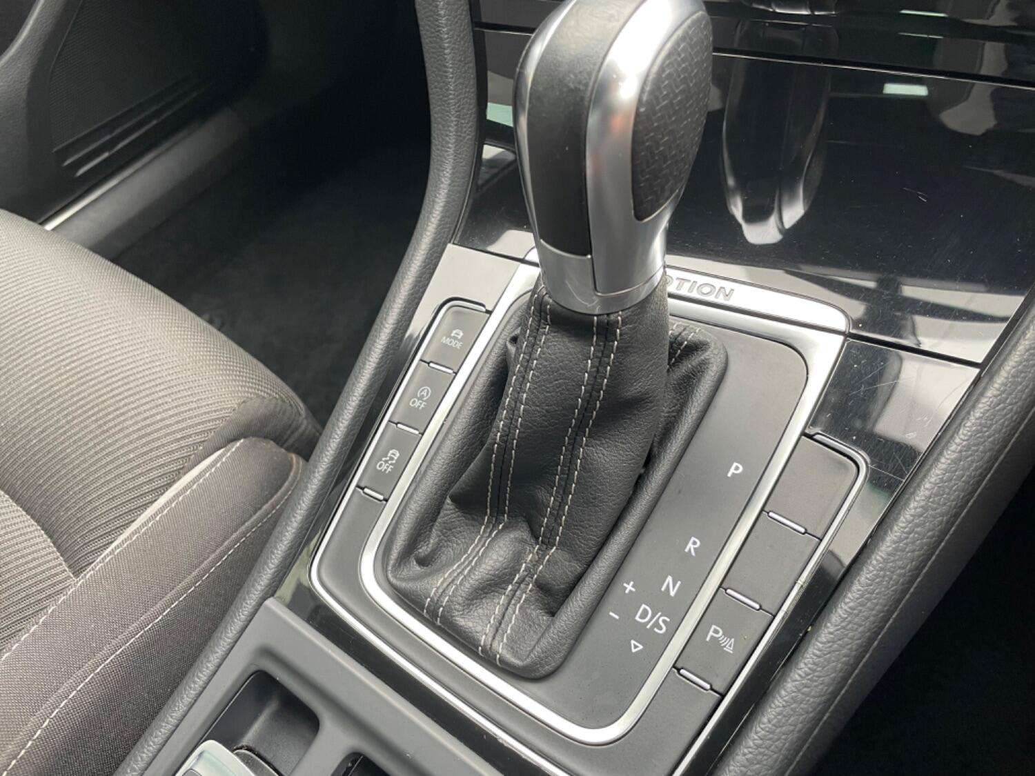 2016 VOLKSWAGEN GOLF 2016 VOLKSWAGEN GOLF