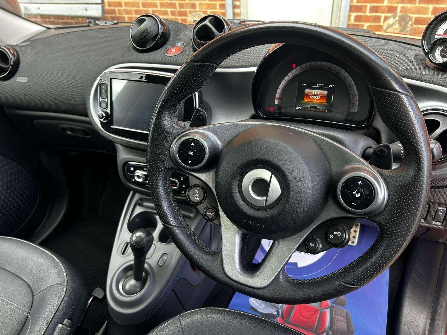 2017 SMART FORFOUR 2017 SMART FORFOUR