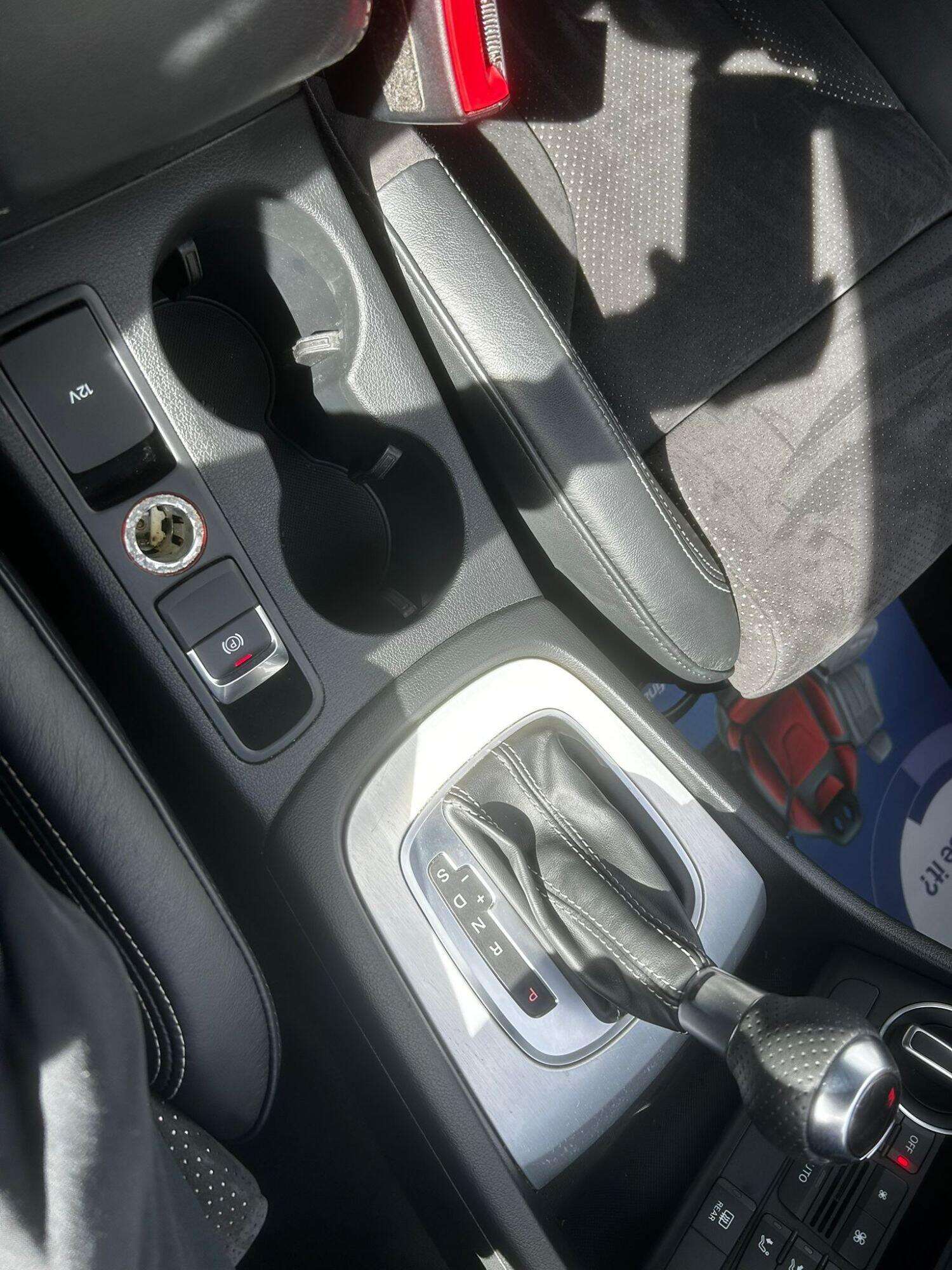 2015 AUDI Q3 2015 AUDI Q3