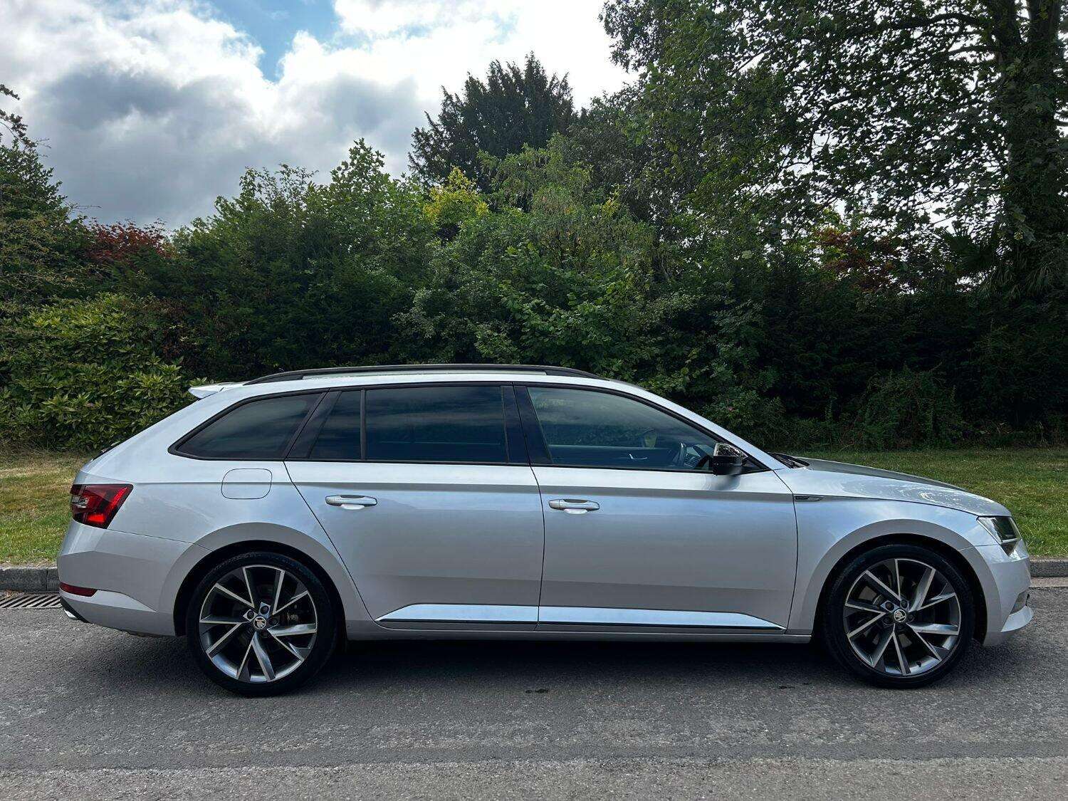 2018 SKODA SUPERB 2018 SKODA SUPERB