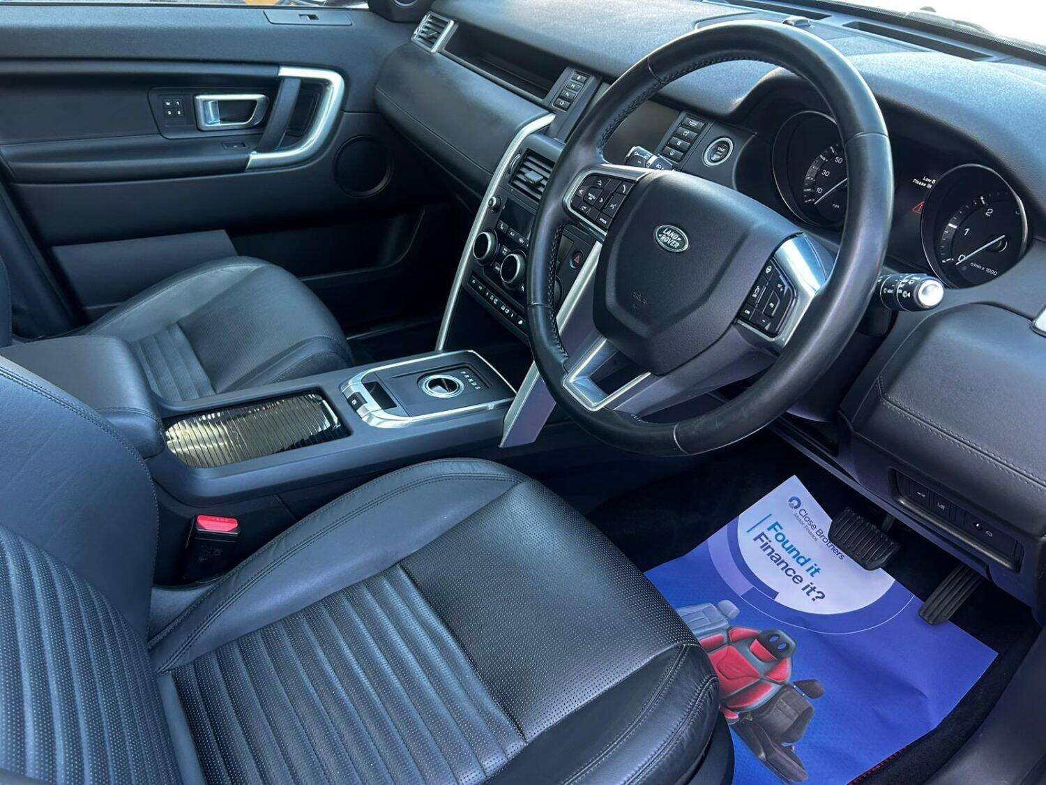 A 2016 LAND ROVER DISCOVERY SPORT 2.0 TD4 HSE Luxury A 2016 LAND ROVER DISCOVERY SPORT 2.0 TD4 HSE Luxury