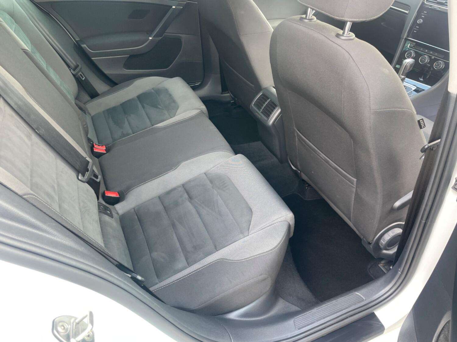 2018 VOLKSWAGEN GOLF 2018 VOLKSWAGEN GOLF