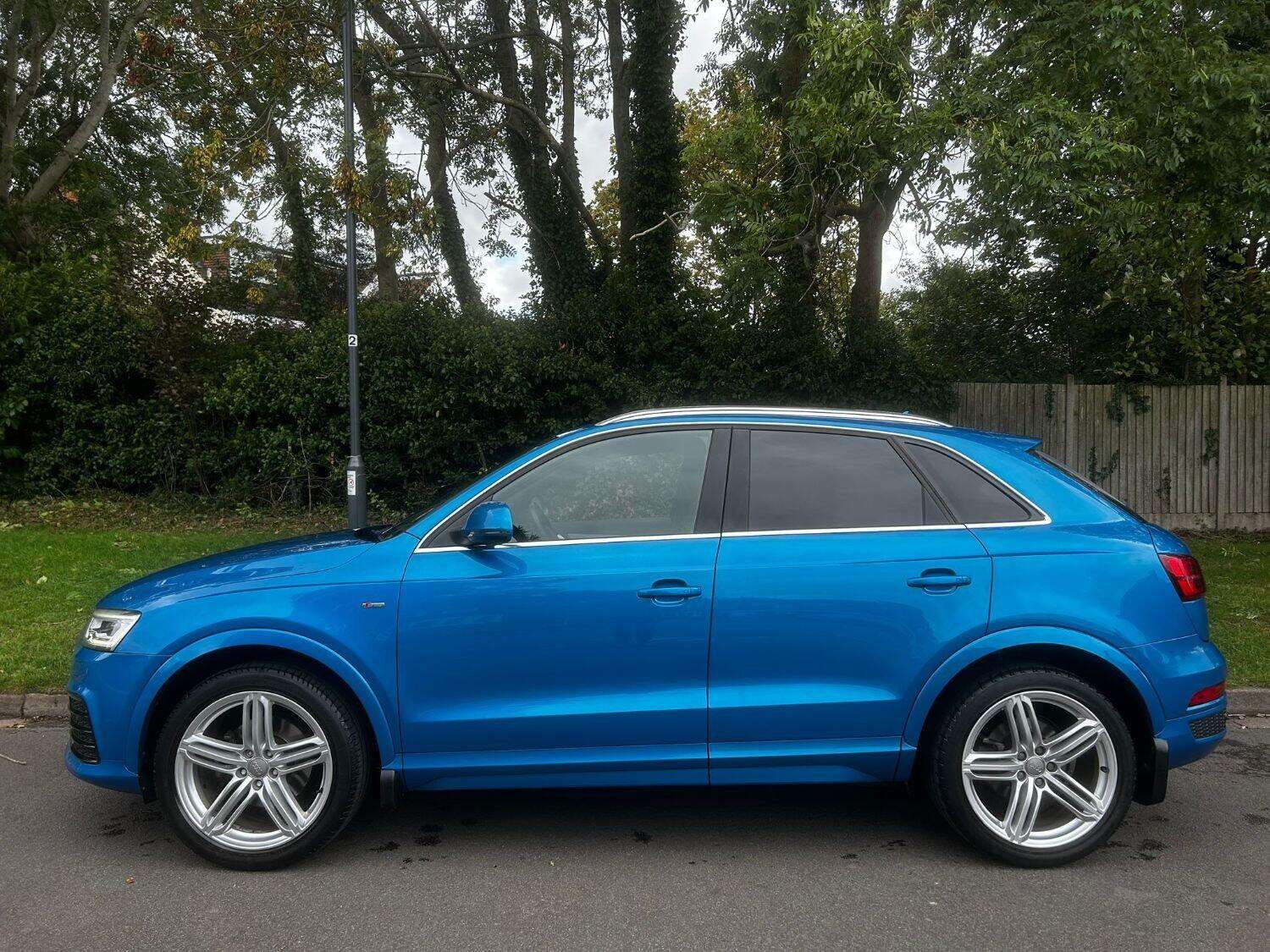 2015 AUDI Q3 2015 AUDI Q3