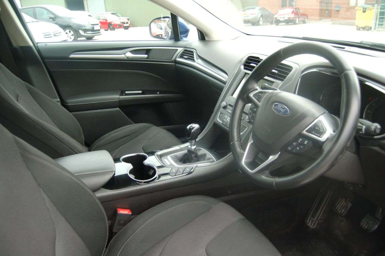 2015 FORD MONDEO 2015 FORD MONDEO