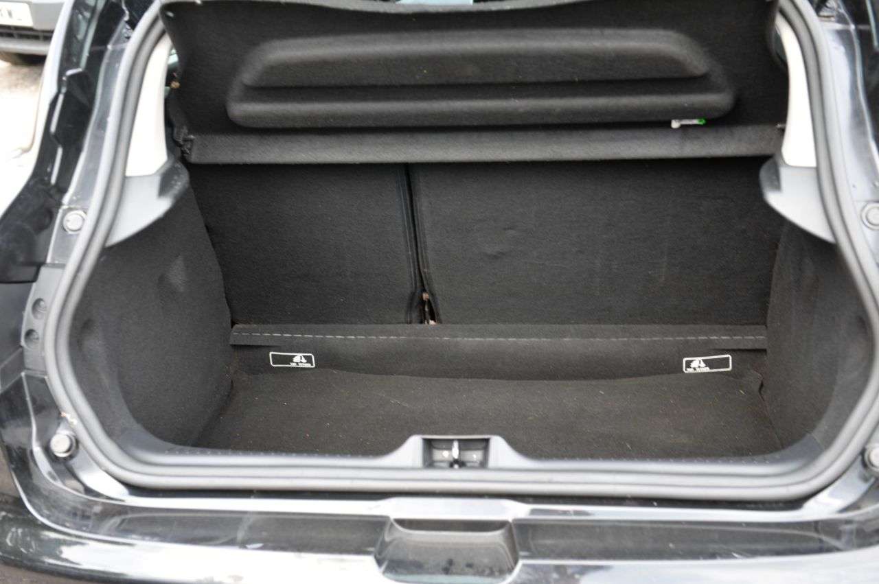 2013 RENAULT CLIO 2013 RENAULT CLIO