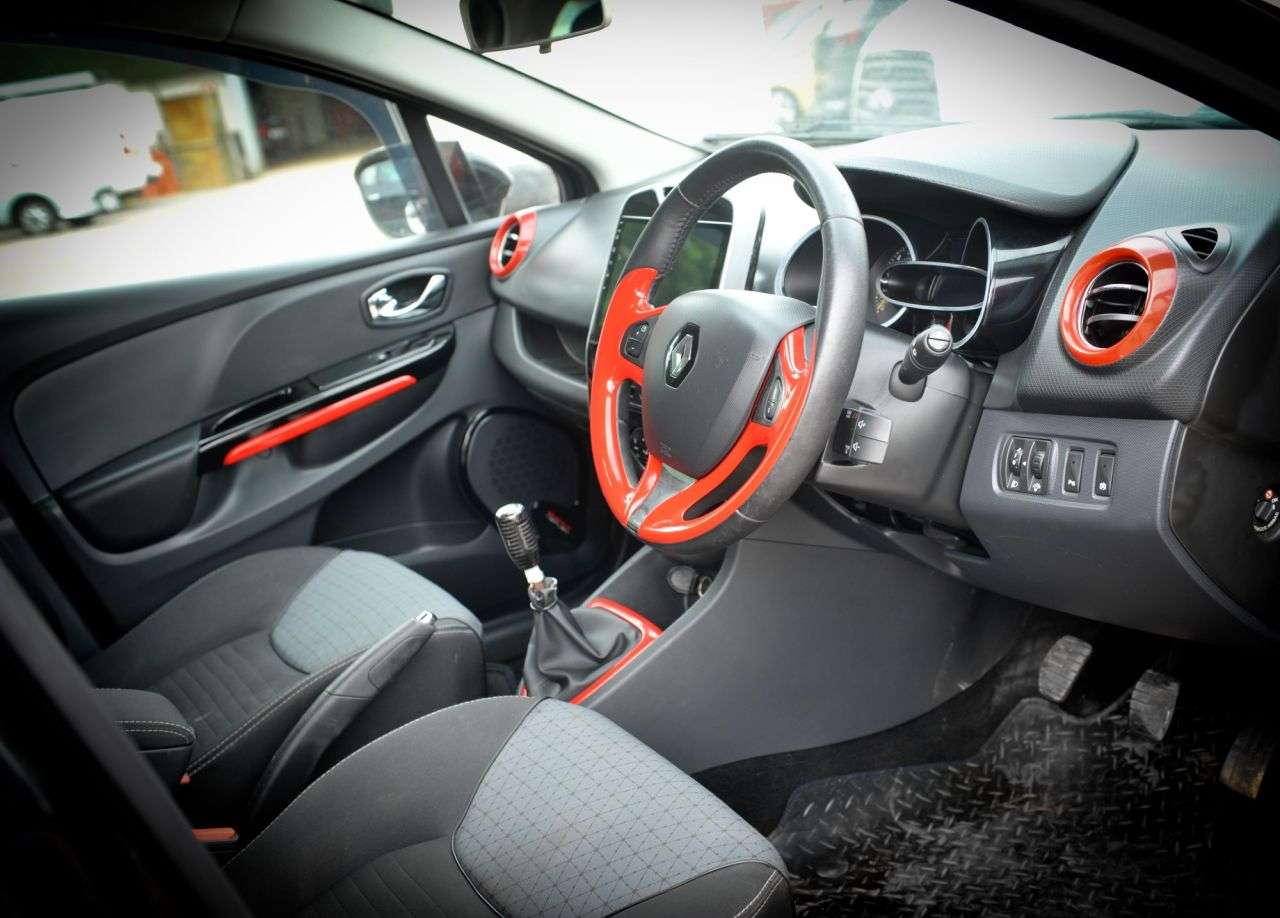 2013 RENAULT CLIO 2013 RENAULT CLIO