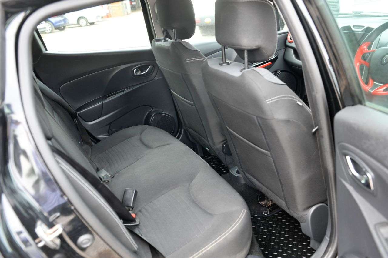 2013 RENAULT CLIO 2013 RENAULT CLIO