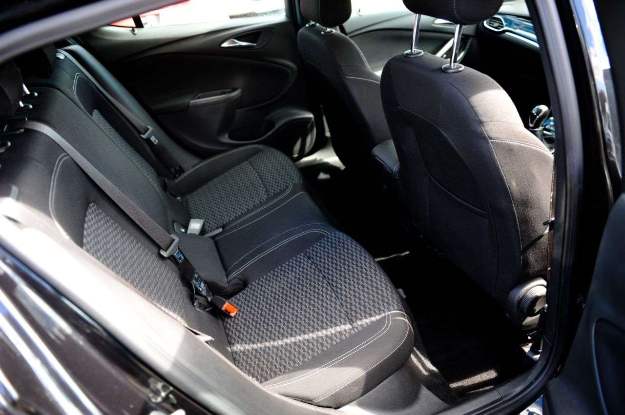 2016 VAUXHALL ASTRA 2016 VAUXHALL ASTRA