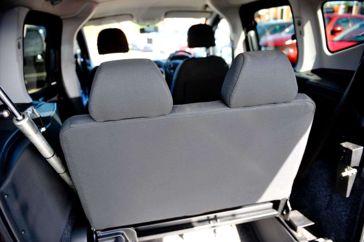 2011 FIAT QUBO 2011 FIAT QUBO