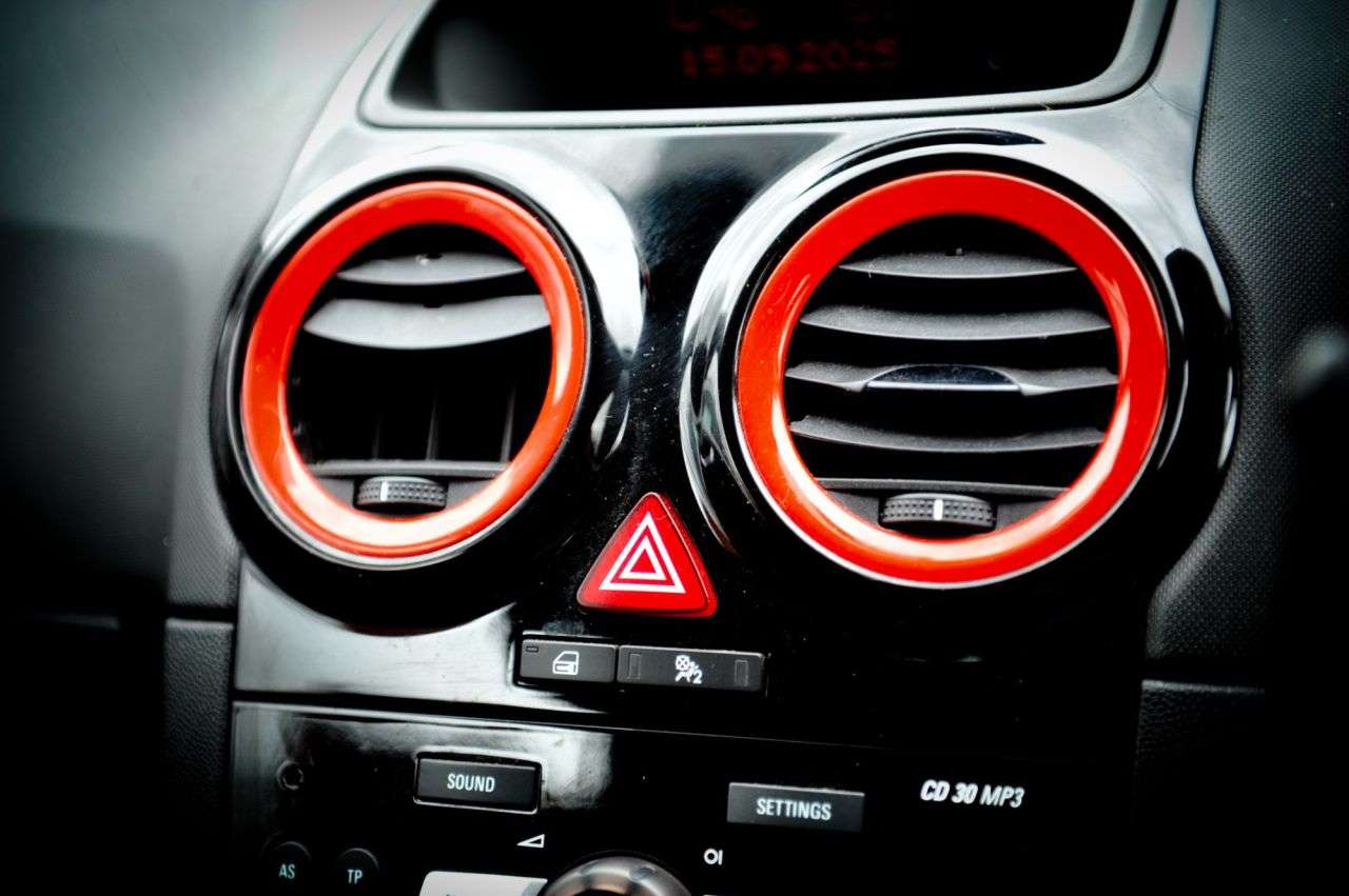 2012 VAUXHALL CORSA 2012 VAUXHALL CORSA