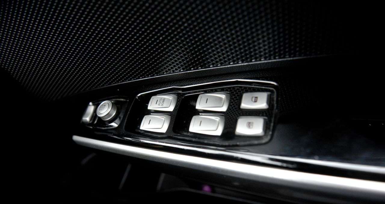 2017 SSANGYONG TIVOLI 2017 SSANGYONG TIVOLI