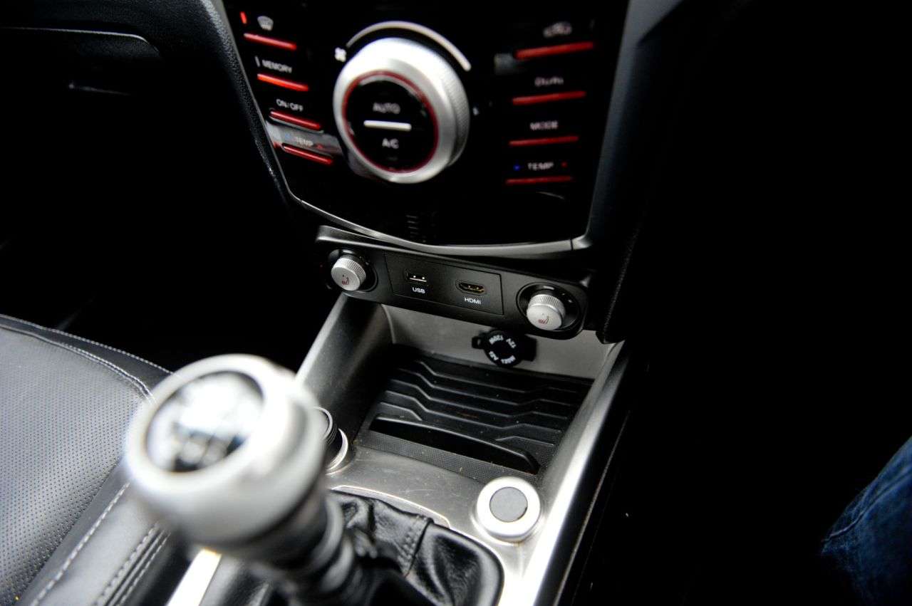 2017 SSANGYONG TIVOLI 2017 SSANGYONG TIVOLI