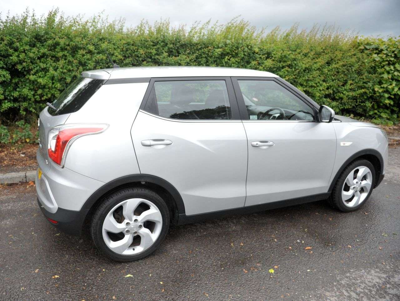 2017 SSANGYONG TIVOLI 2017 SSANGYONG TIVOLI