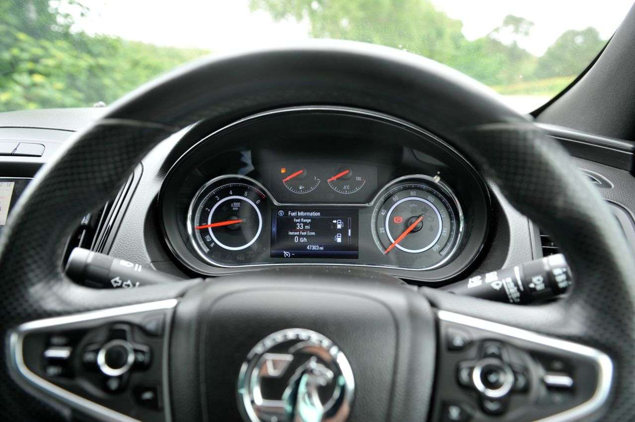 2017 VAUXHALL INSIGNIA 2017 VAUXHALL INSIGNIA