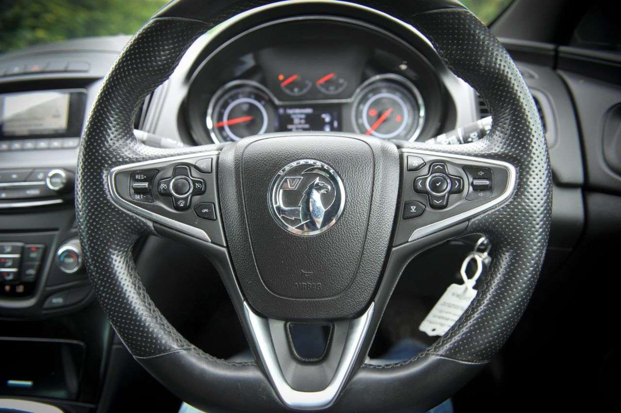 2017 VAUXHALL INSIGNIA 2017 VAUXHALL INSIGNIA