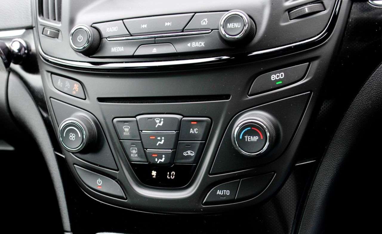 2017 VAUXHALL INSIGNIA 2017 VAUXHALL INSIGNIA