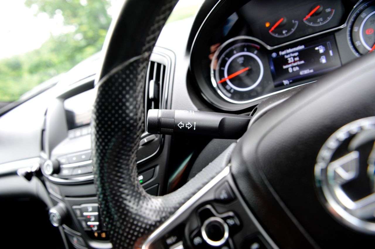 2017 VAUXHALL INSIGNIA 2017 VAUXHALL INSIGNIA