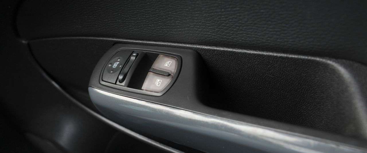 2011 VAUXHALL CORSA 2011 VAUXHALL CORSA