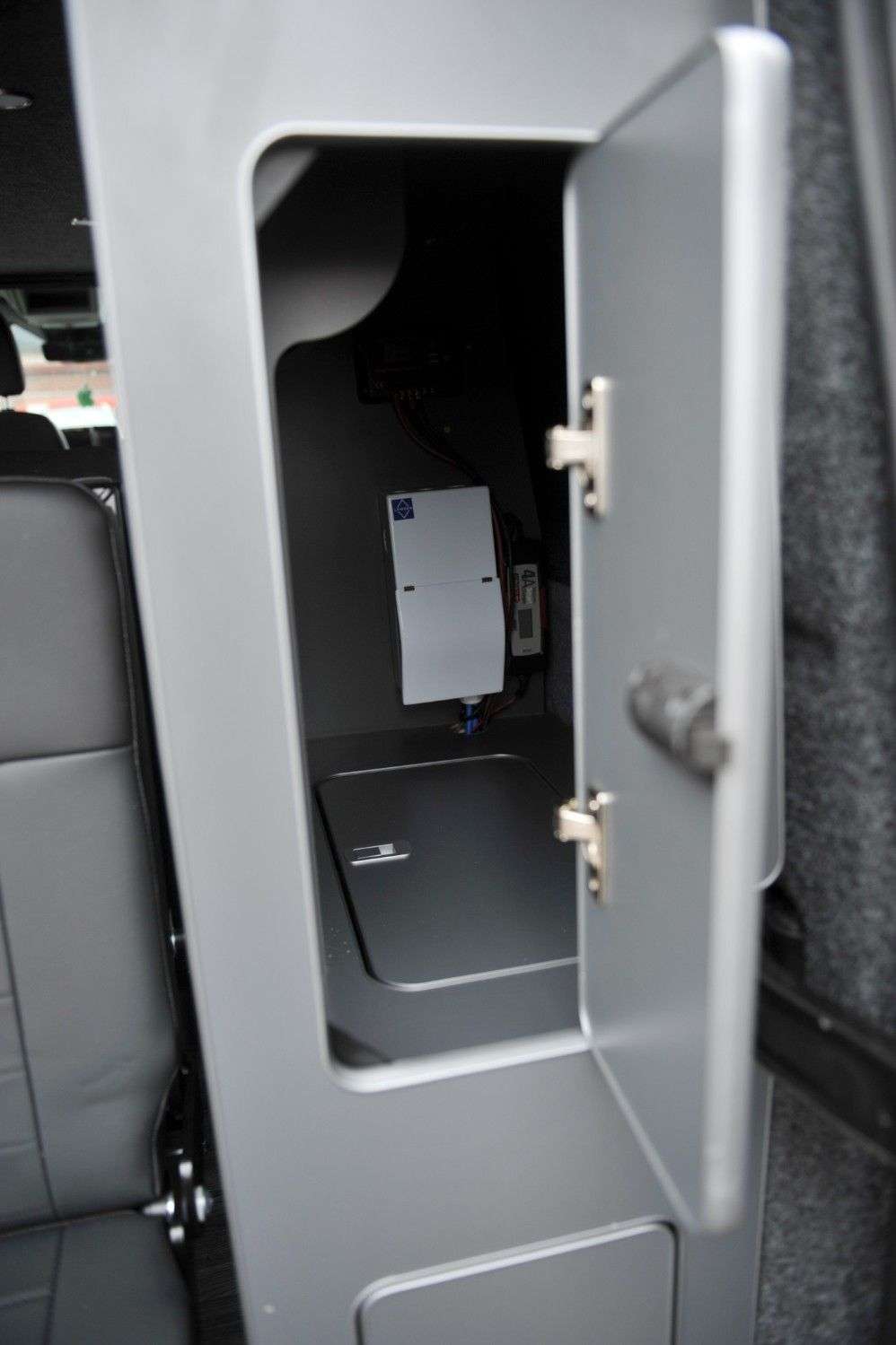 2022 FORD TRANSIT CAMPERVAN CONVERSION 2022 FORD TRANSIT CAMPERVAN CONVERSION