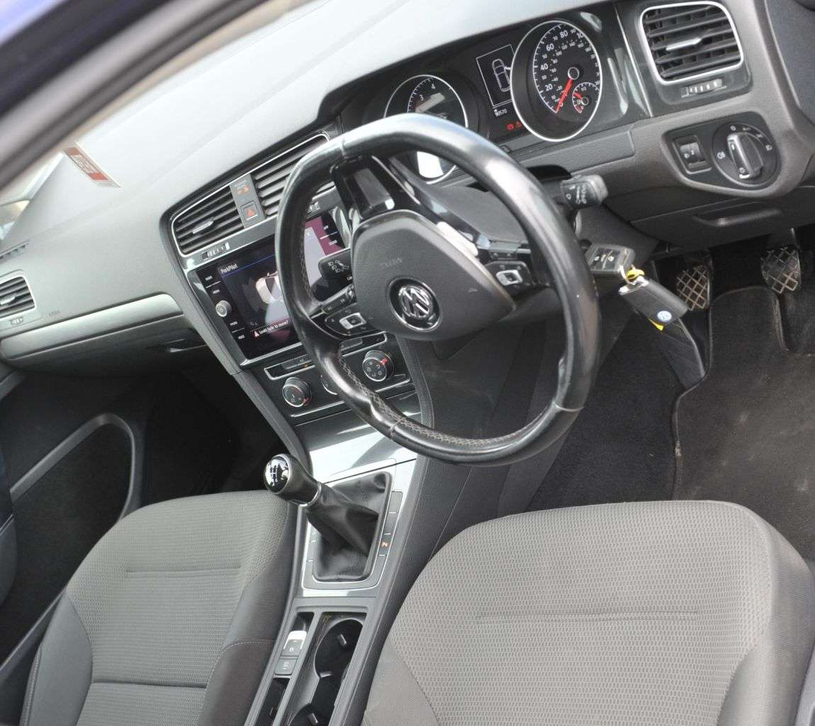 2017 VOLKSWAGEN GOLF 2017 VOLKSWAGEN GOLF