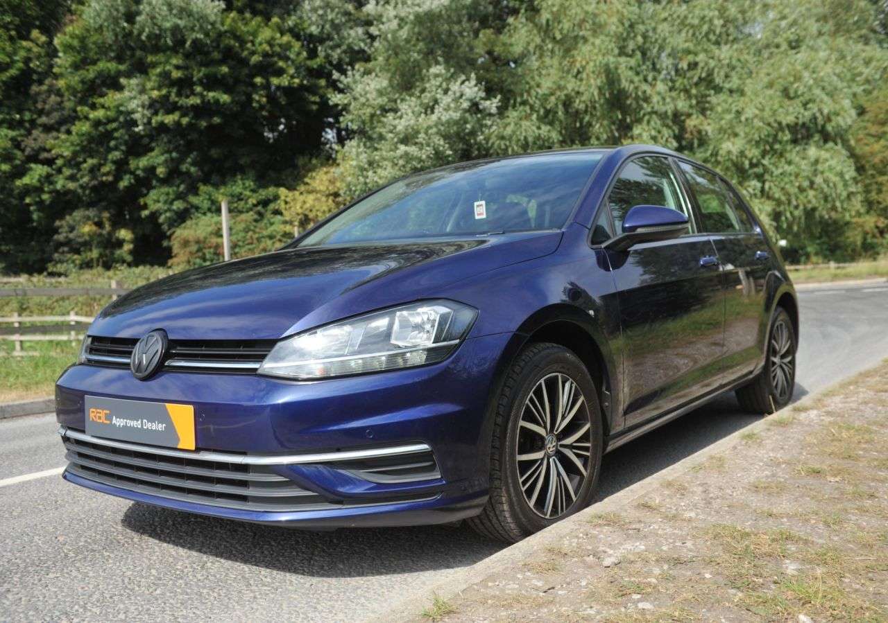 2017 VOLKSWAGEN GOLF 2017 VOLKSWAGEN GOLF