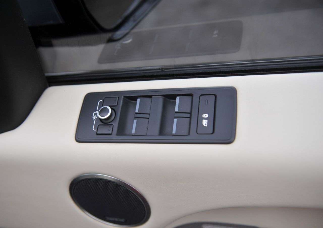 2016 LAND ROVER RANGE ROVER SPORT 2016 LAND ROVER RANGE ROVER SPORT