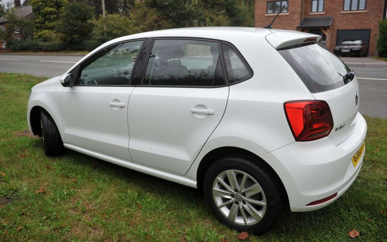 2015 VOLKSWAGEN POLO 2015 VOLKSWAGEN POLO