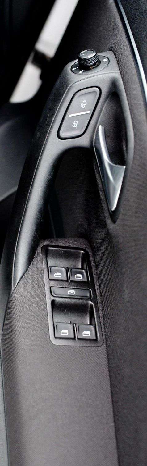 2015 VOLKSWAGEN POLO 2015 VOLKSWAGEN POLO