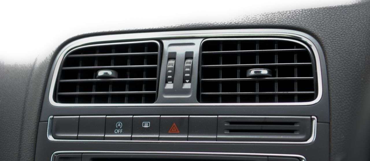 2015 VOLKSWAGEN POLO 2015 VOLKSWAGEN POLO