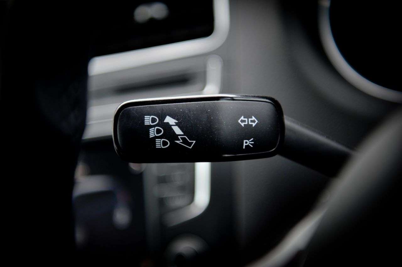 2015 VOLKSWAGEN POLO 2015 VOLKSWAGEN POLO