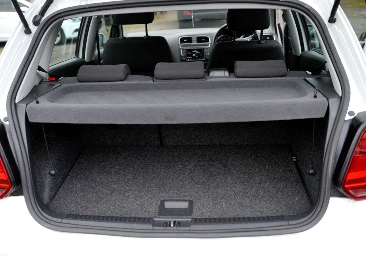 2015 VOLKSWAGEN POLO 2015 VOLKSWAGEN POLO