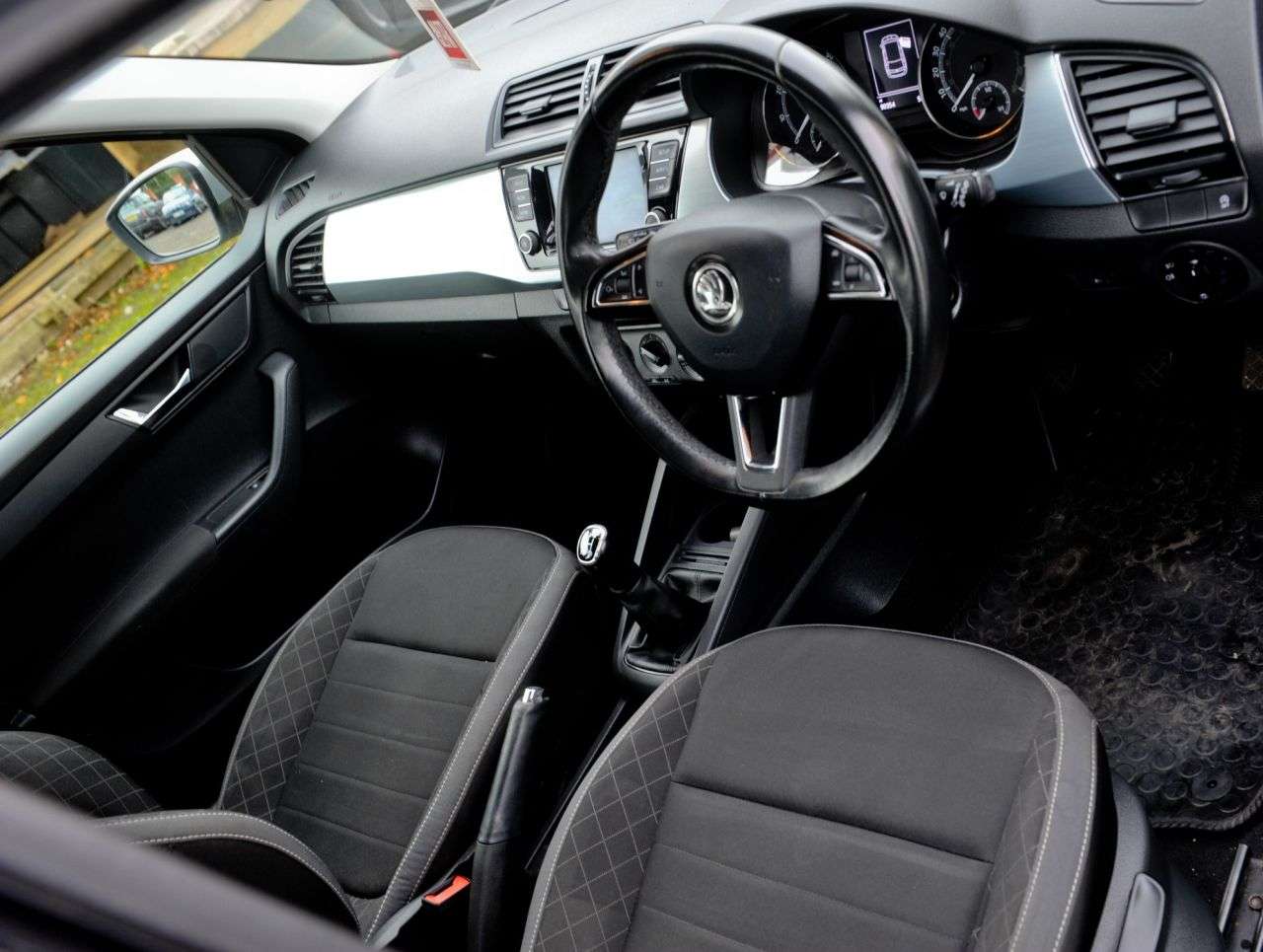 2018 SKODA FABIA 2018 SKODA FABIA