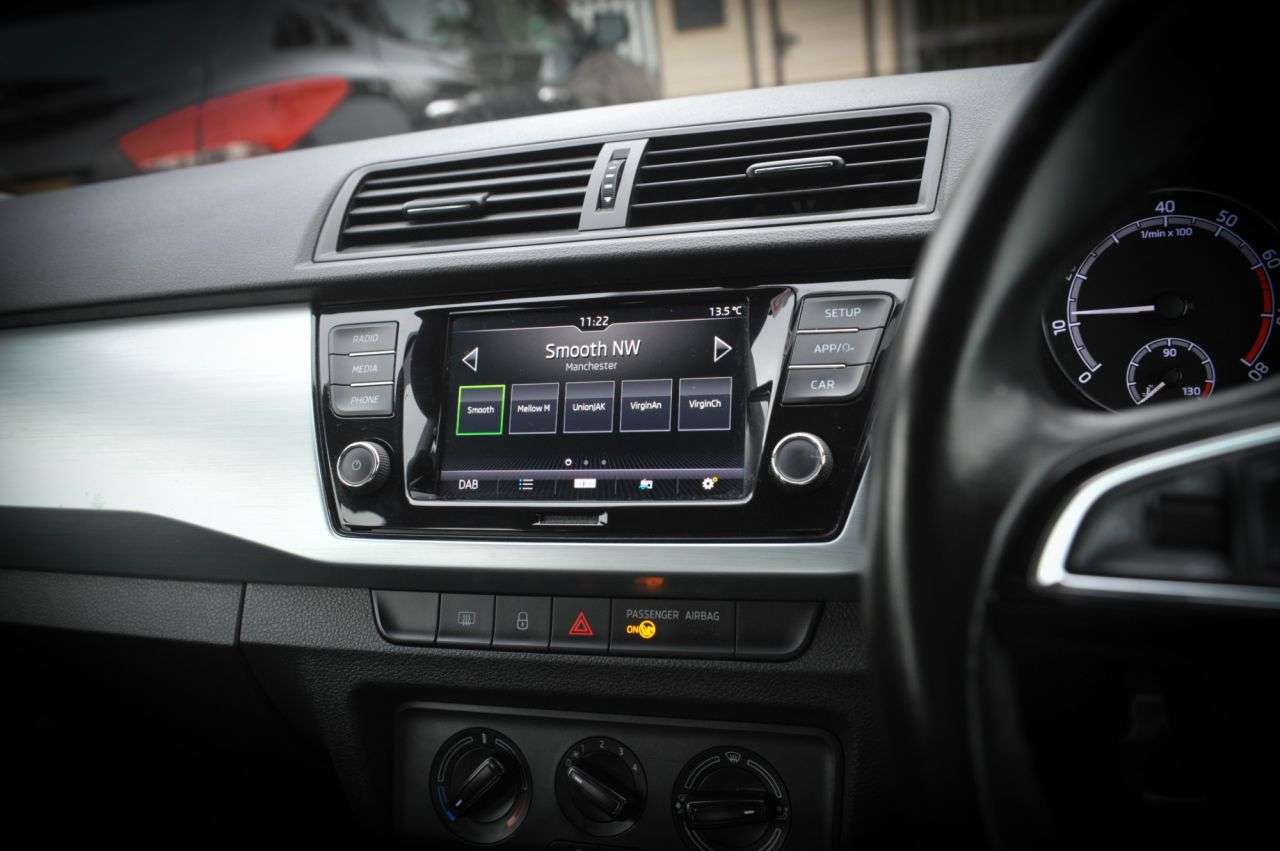 2018 SKODA FABIA 2018 SKODA FABIA